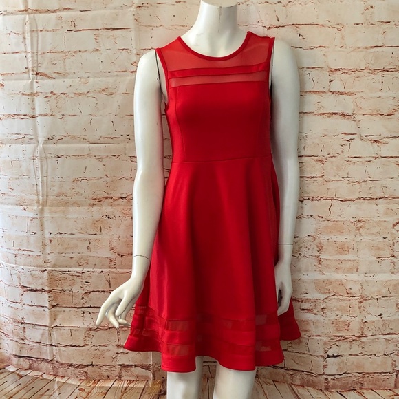 Lulus Dresses & Skirts - Lulus S Coral Sleeveless Skater Dress illusion
